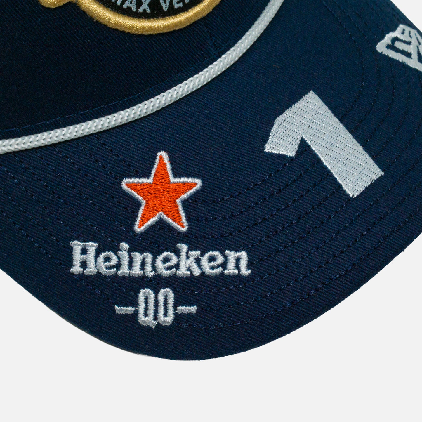 Gorra Max Verstappen World Champion 2024 (BAJO PEDIDO)
